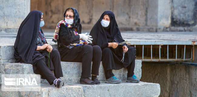 مشکل فقط کم حجابی زنان ایرانیست؟